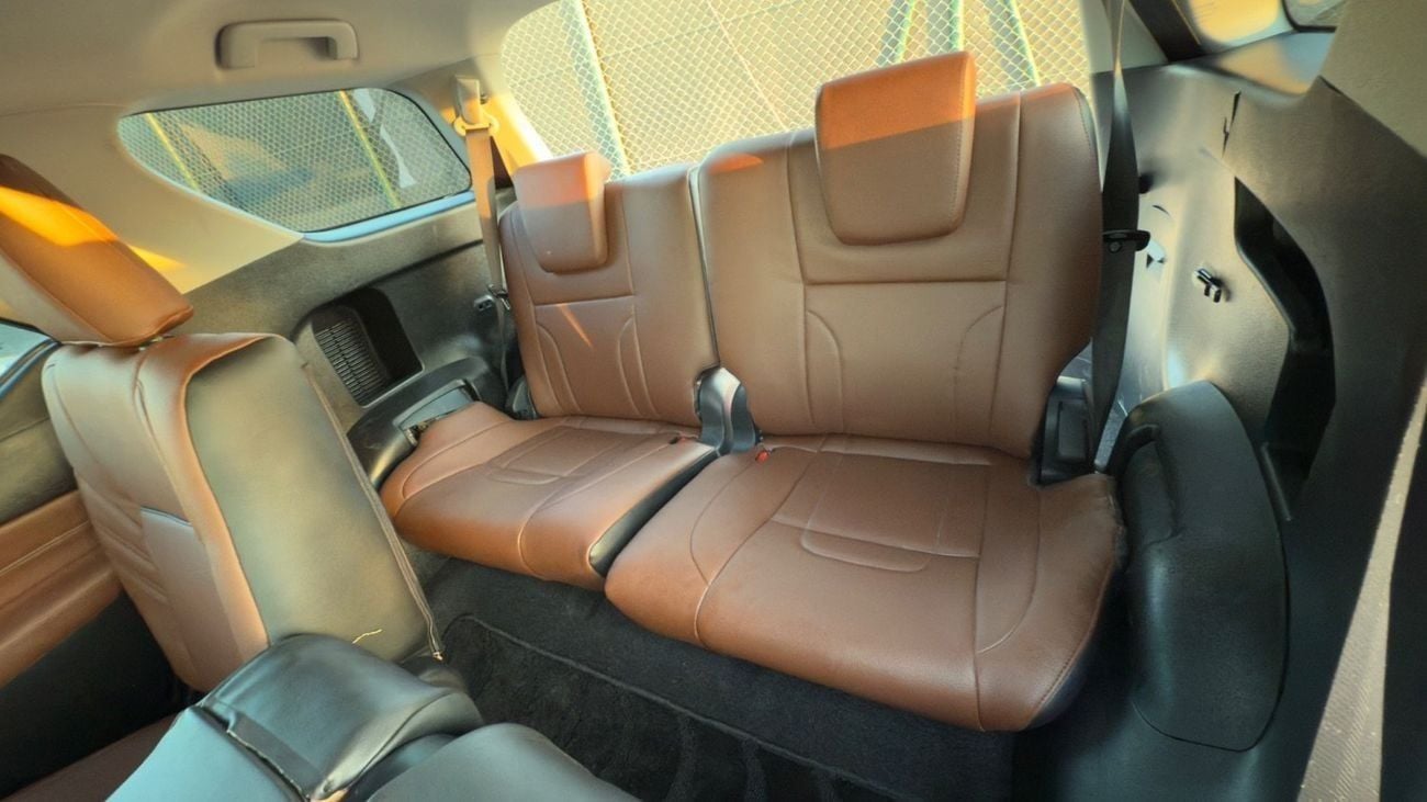 Toyota Fortuner GXR 4.0L (278 HP) V6 AUTOMATIC PETROL EXCELLENT CONDITION