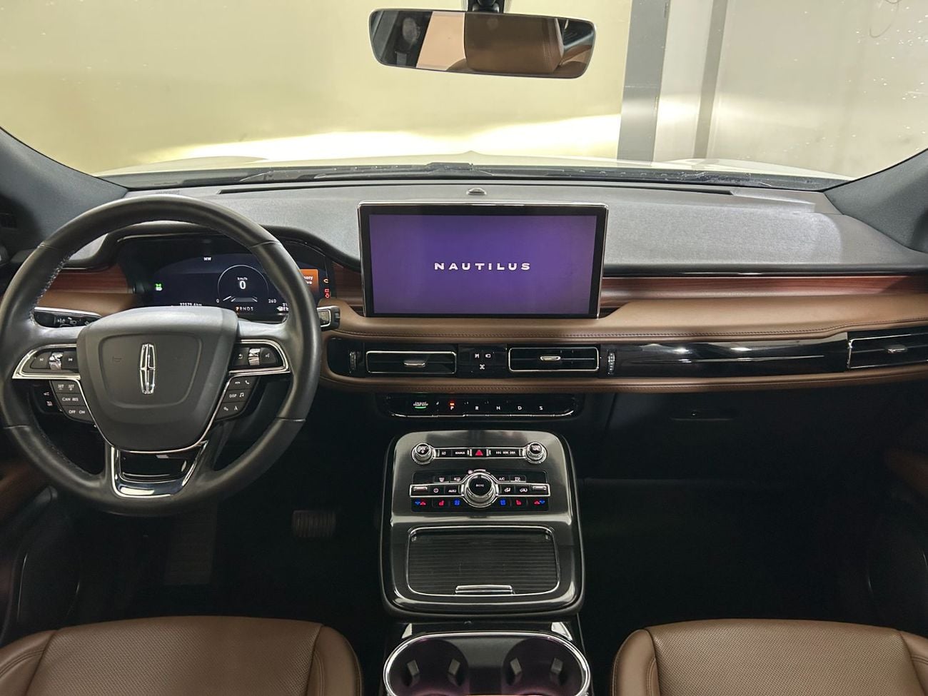 لينكولن ناوتيلوس ريزيرف NAU322 /AL TAYER MOTORS/ AL QOUZ SHOWROOM