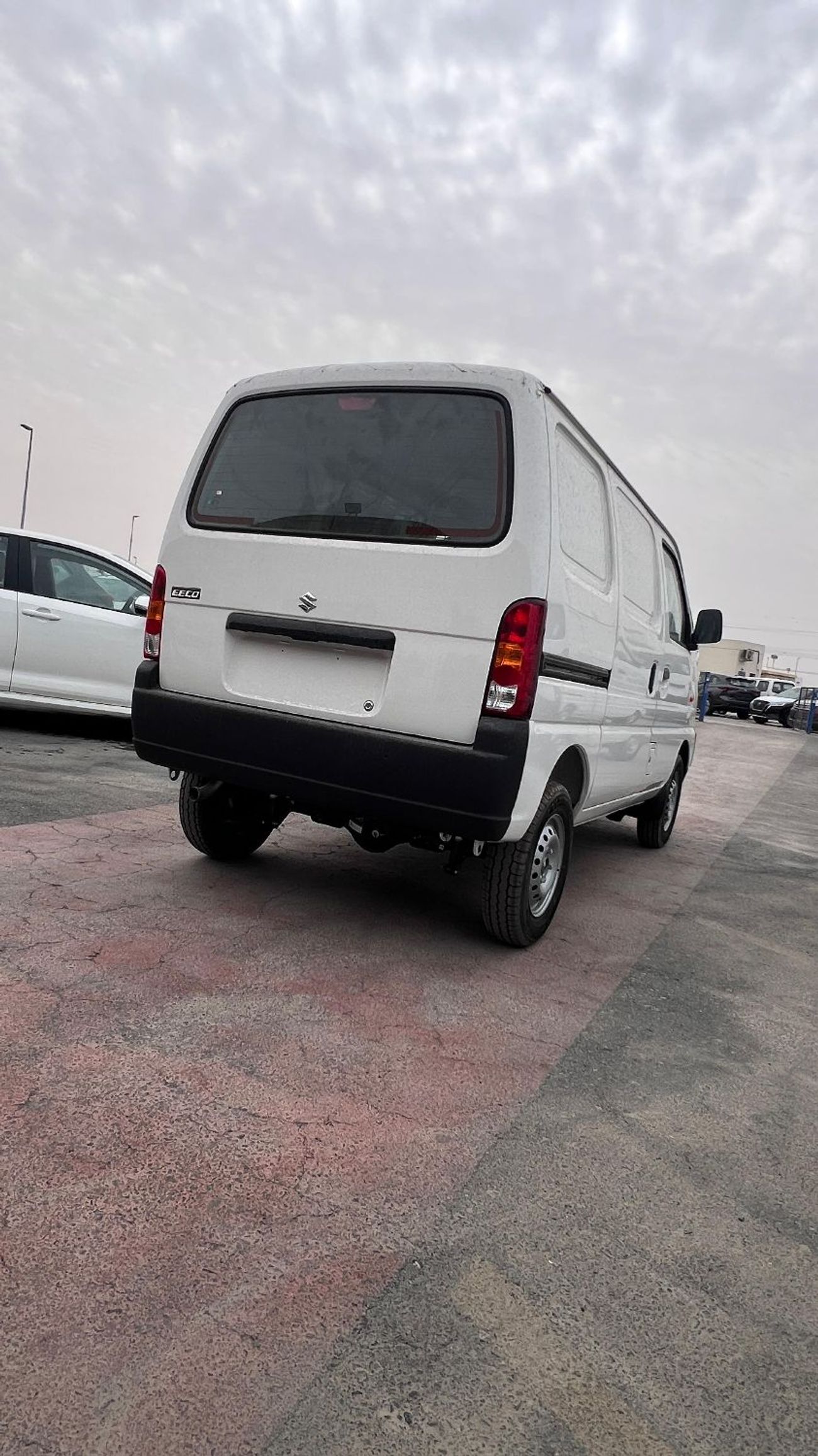 Suzuki EECO Suzuki EECO Cargo VAN 1.2