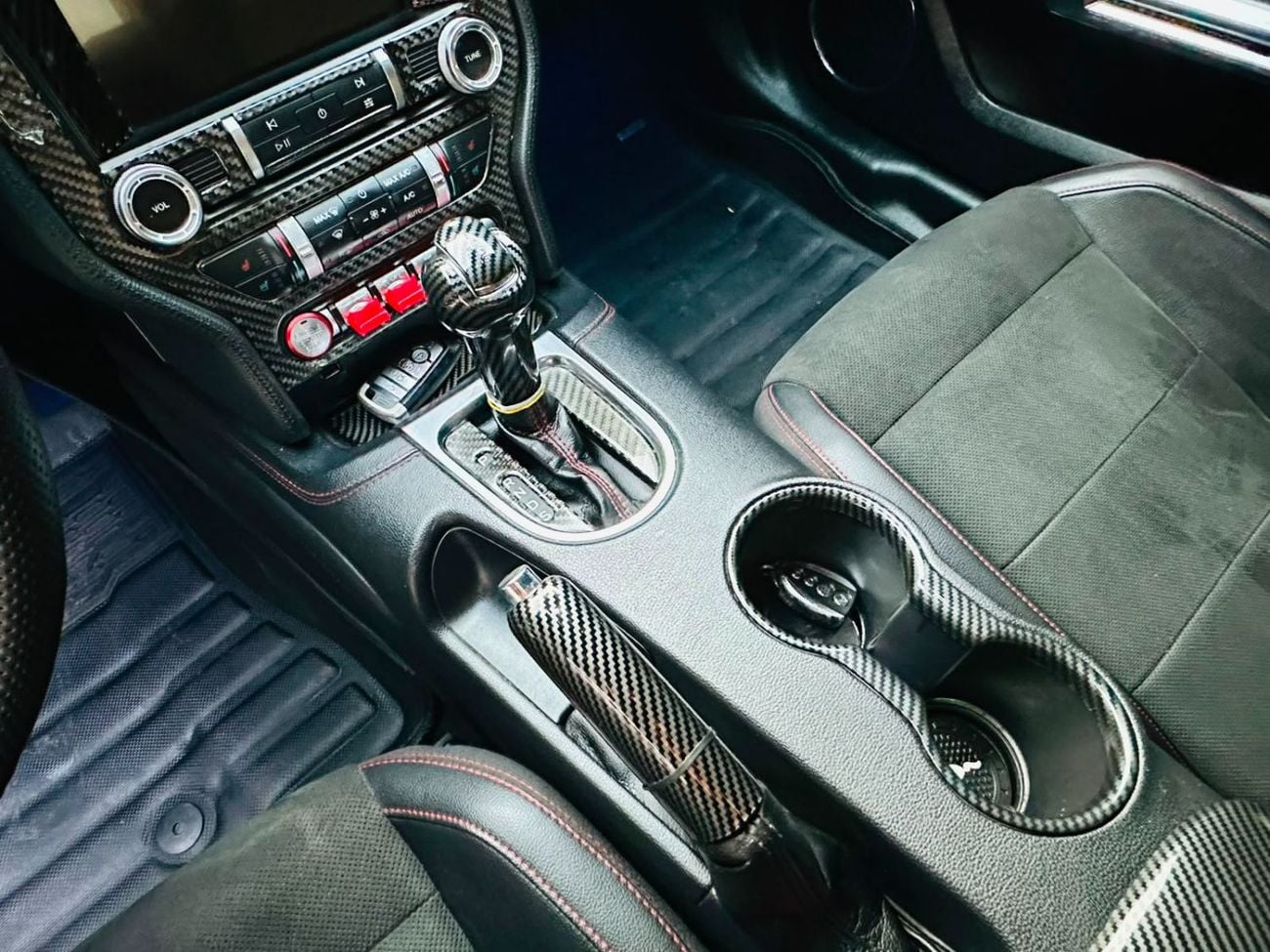 Ford Mustang GT PREMIUM