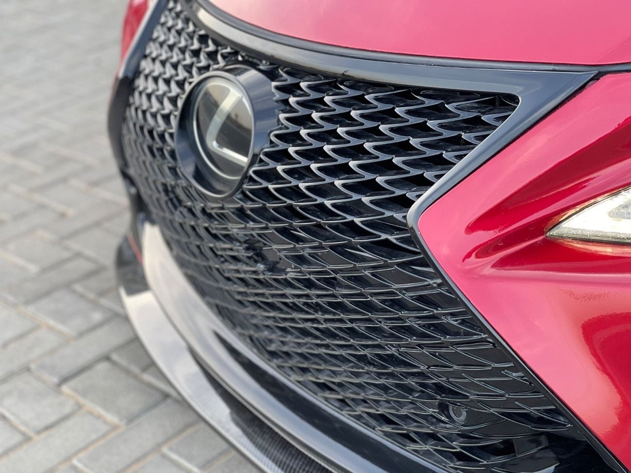 Lexus RC350 F Sport 3.5L 3.5L V6 / F-SPORT / ELECTRONIC CLUSTER / COOLING AND HEATING SEATS / MOUSE / BIG SCREEN