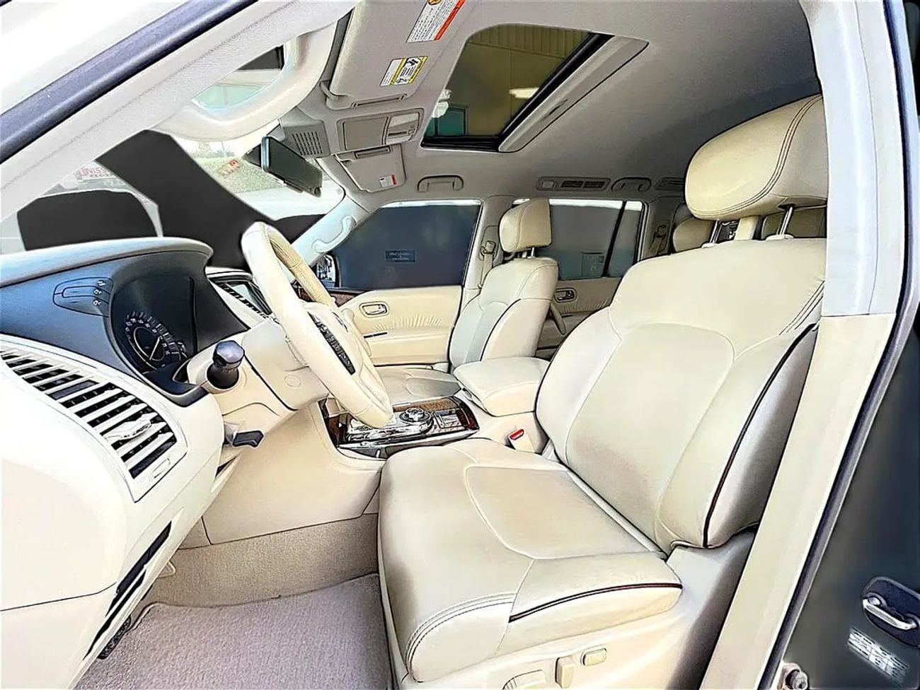نيسان باترول 1,680 P.M | SE T2 | GCC Specs | Excellent Condition Fully agency service