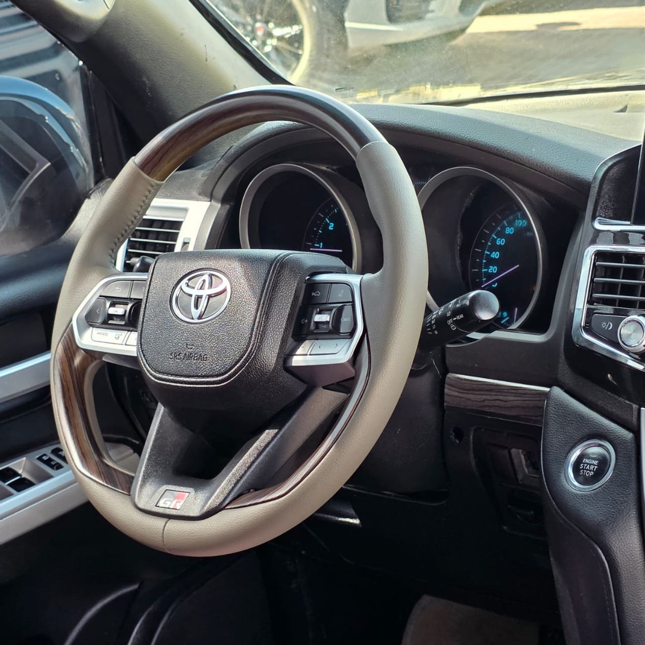 تويوتا لاند كروزر