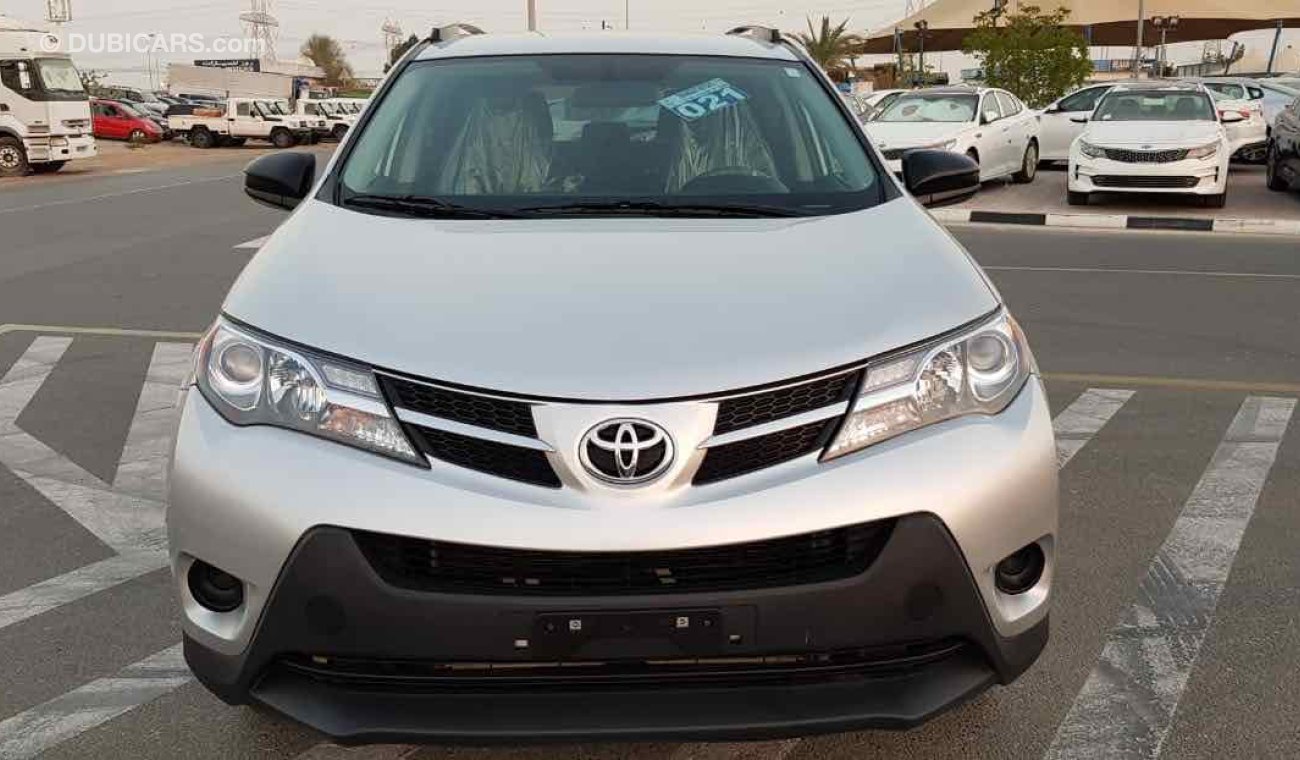 Toyota RAV4 2014 Silver color NEAT AND CLEAN CAR, READY TO DRIVE