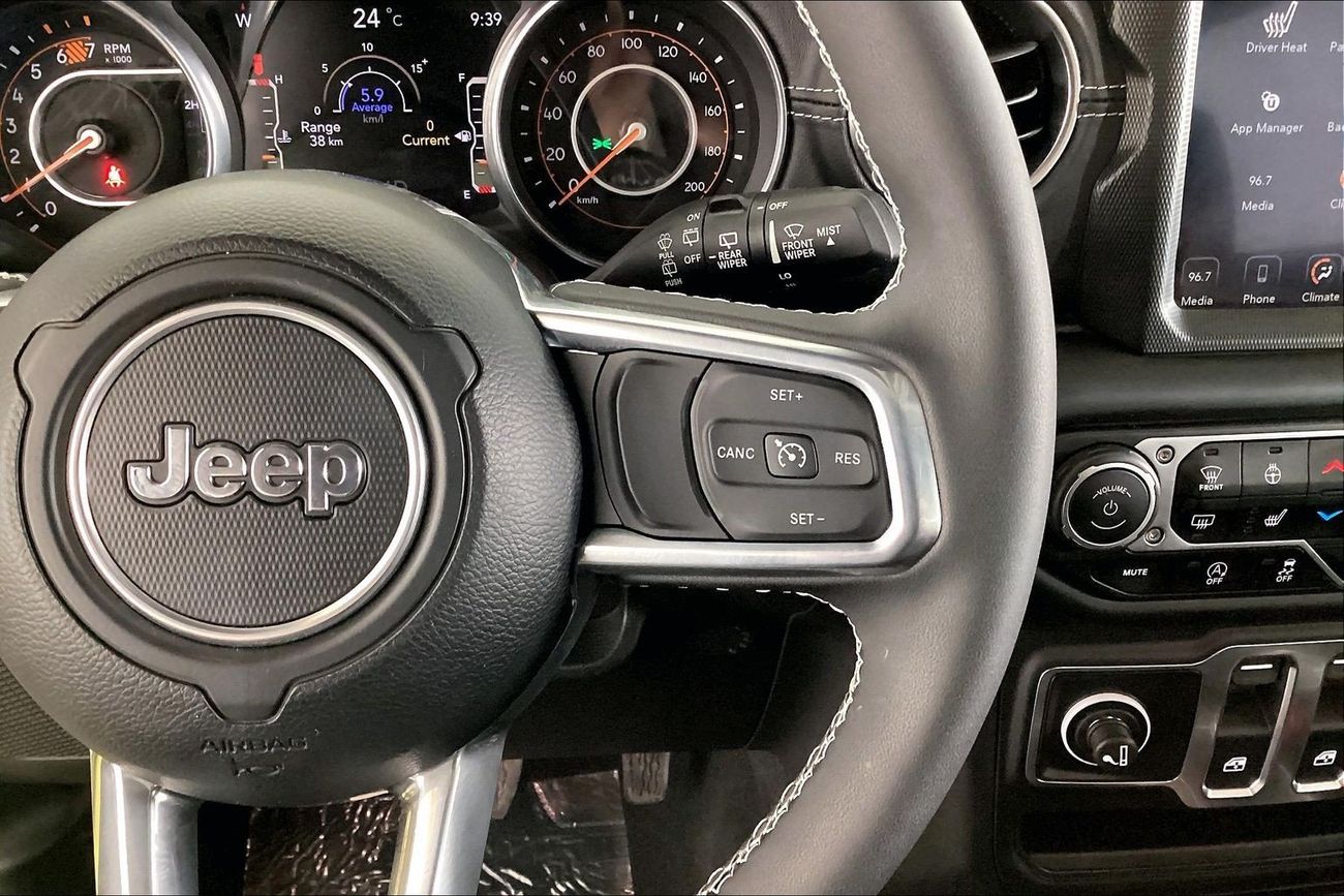 جيب رانجلر Sahara | National Day Celebration | شامل الضمان | 0 ﺪﻔﻋﺓ ﺃﻮﻟﻯ