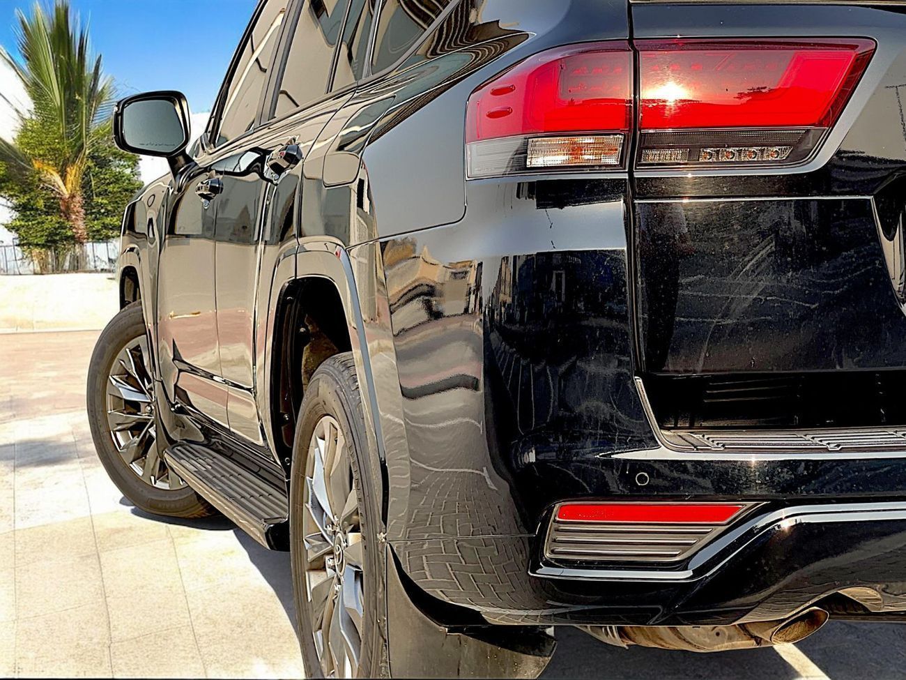 Toyota Land Cruiser GXR 4.0L  V6 | GCC SPECS | AED 3,760 / month