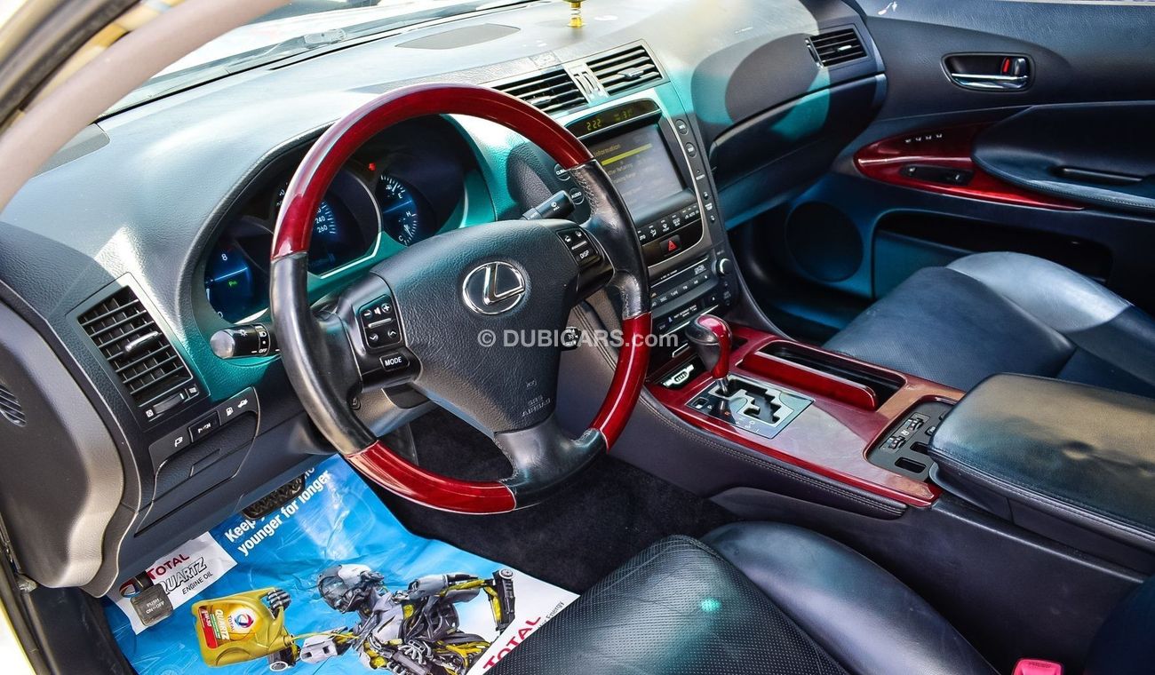 لكزس GS 300