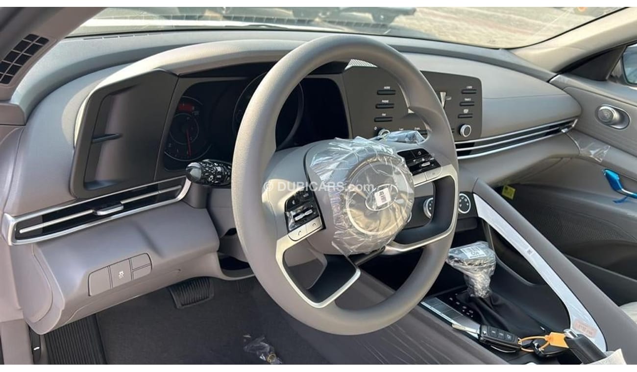 Hyundai Elantra 1.6 L sunroof