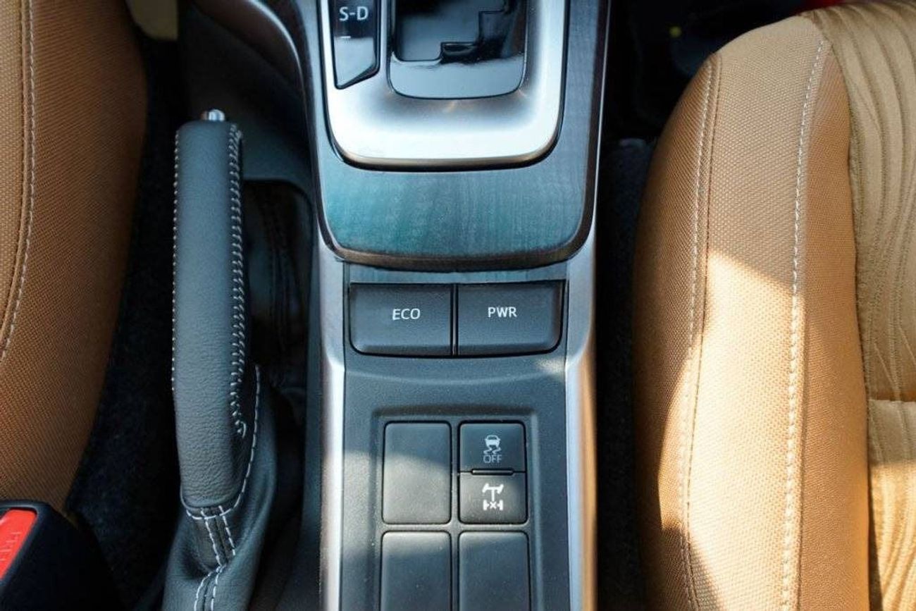 Toyota Fortuner GXR 4.0L (278 HP)