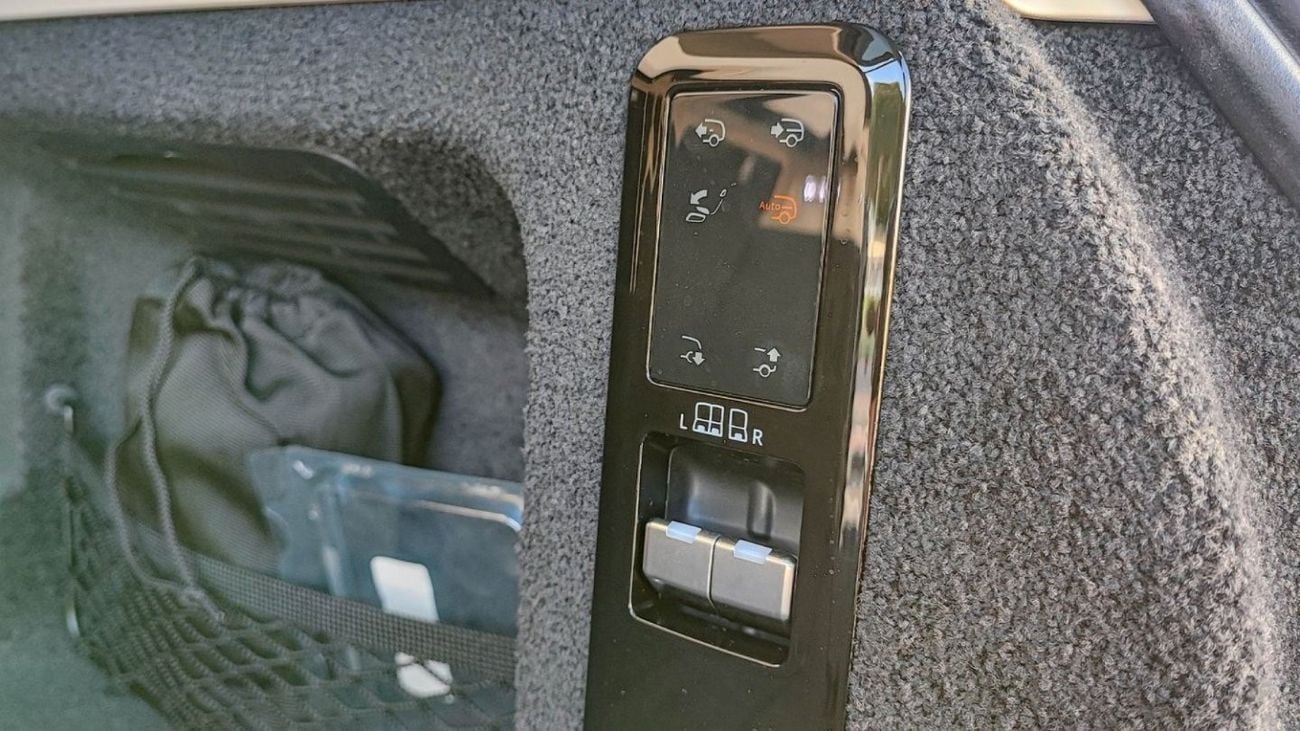 لاند روفر رينج روفر LAND ROVER RANGE ROVER 4.4L (Export And Local)