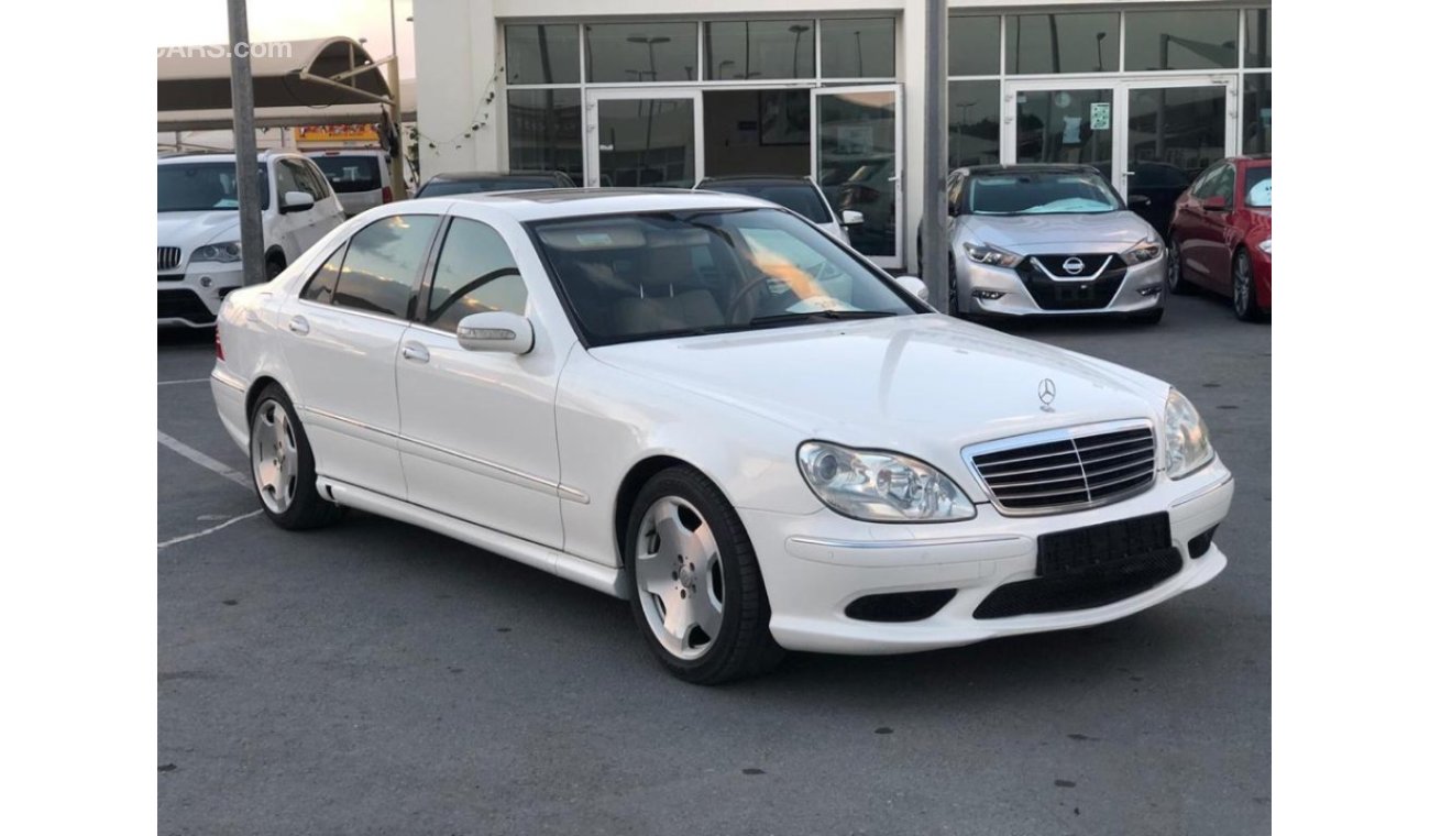 مرسيدس بنز S 350 موديل 2005 خليجي لارج فل مواصفات طاولا ت وستاير خلفيه وكاميرا خلفيه وتحكم كهربي كامل ونظام صوت ممتاز