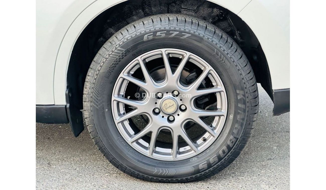 Toyota Harrier HYBRID | 2016 | PUSH START | 2.5L | LEATHER SEATS PREMIUM CONDITION