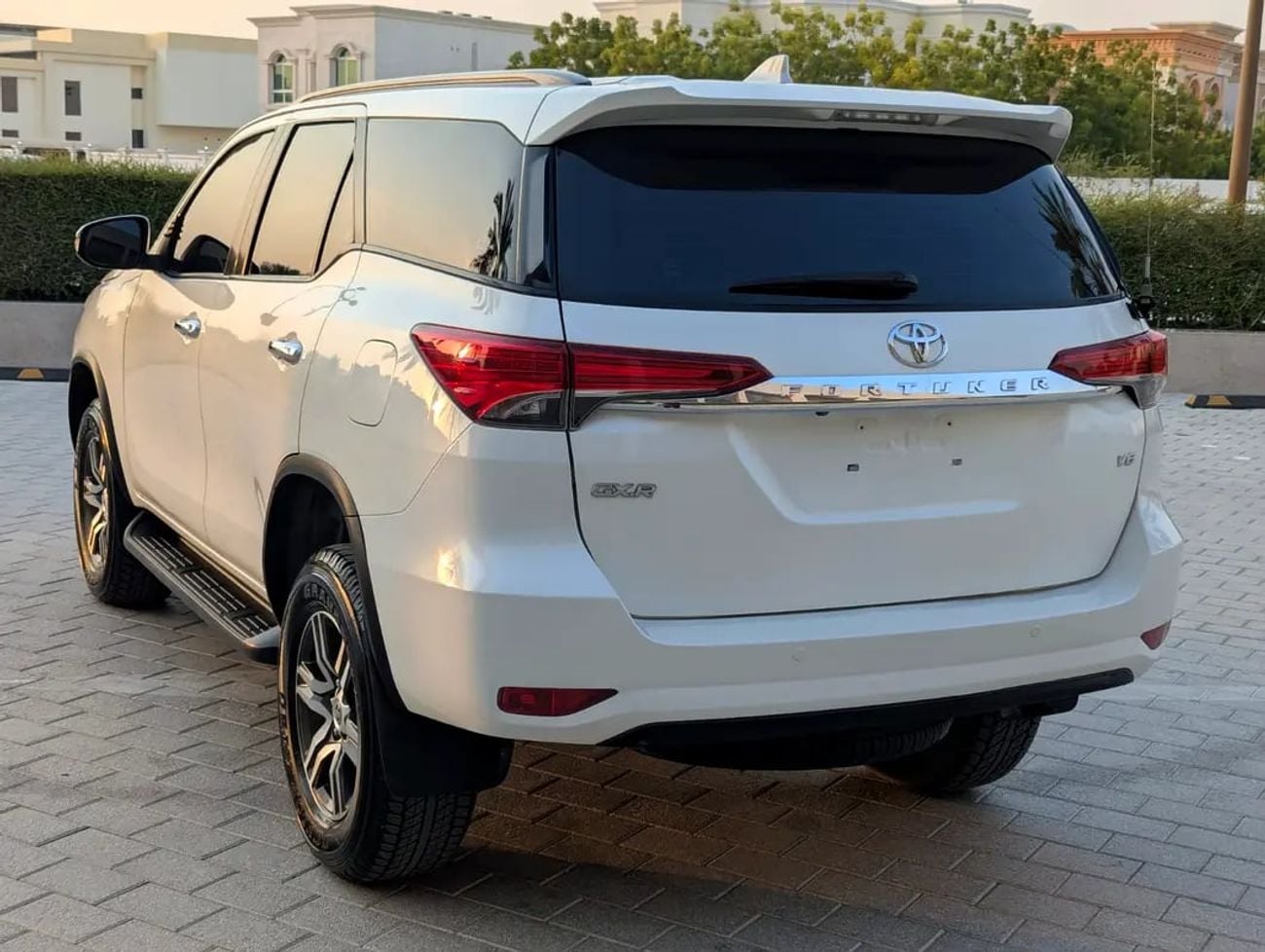 تويوتا فورتونر GXR 2019 GCC Specs V6 4.0 Engine Interior and Exterior Excellent Condition