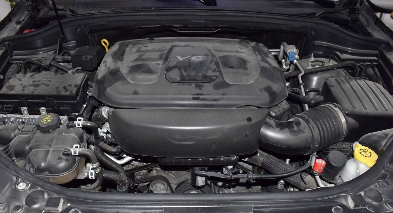 Jeep Grand Cherokee EXCELLENT DEAL for our Jeep Grand Cherokee Limited 4x4 ( 2017 Model ) in Grey Color GCC Specs