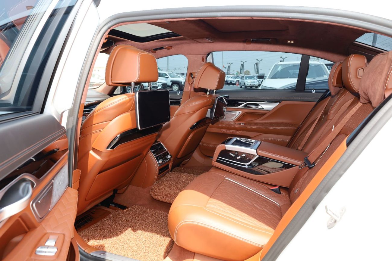 BMW M760Li XDRIVE