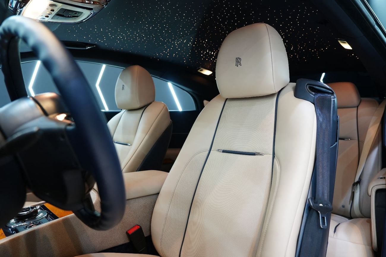 رولز رويس واريث STANDARD Two-Tone, Starlight Headliner, GCC Specs!!