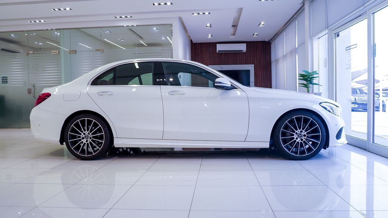 مرسيدس بنز C 200