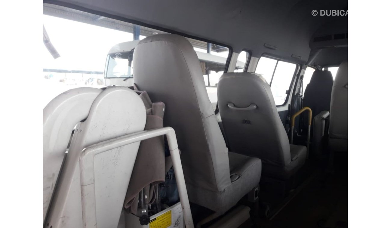 Toyota Hiace Hiace RIGHT HAND DRIVE (Stock no PM 740 )