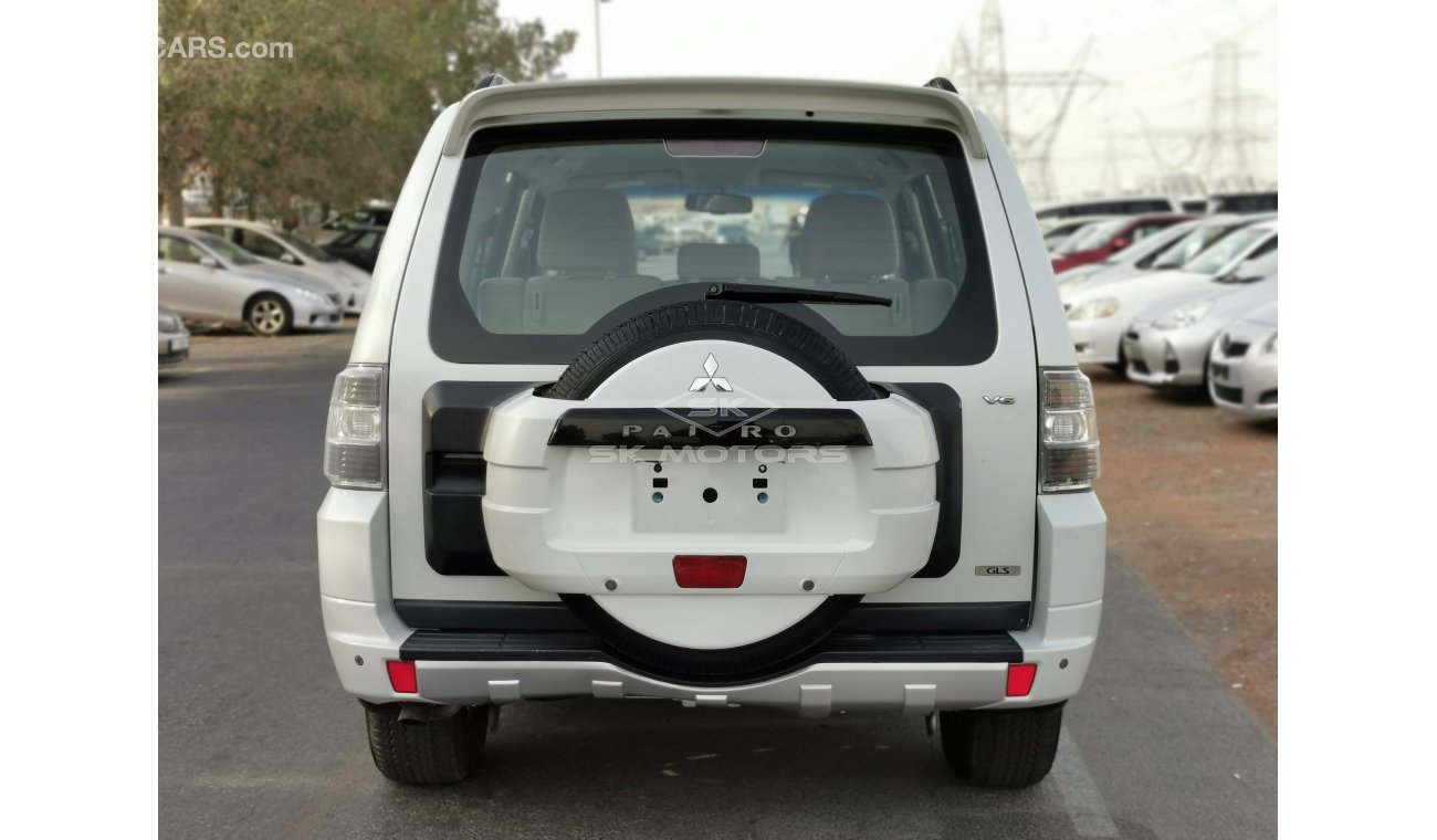 Mitsubishi Pajero 3.5L, 16" Rims, DRL LED Headlights, Front & Rear A/C, Rear Parking Sensor, Fabric Seats (LOT # 848)