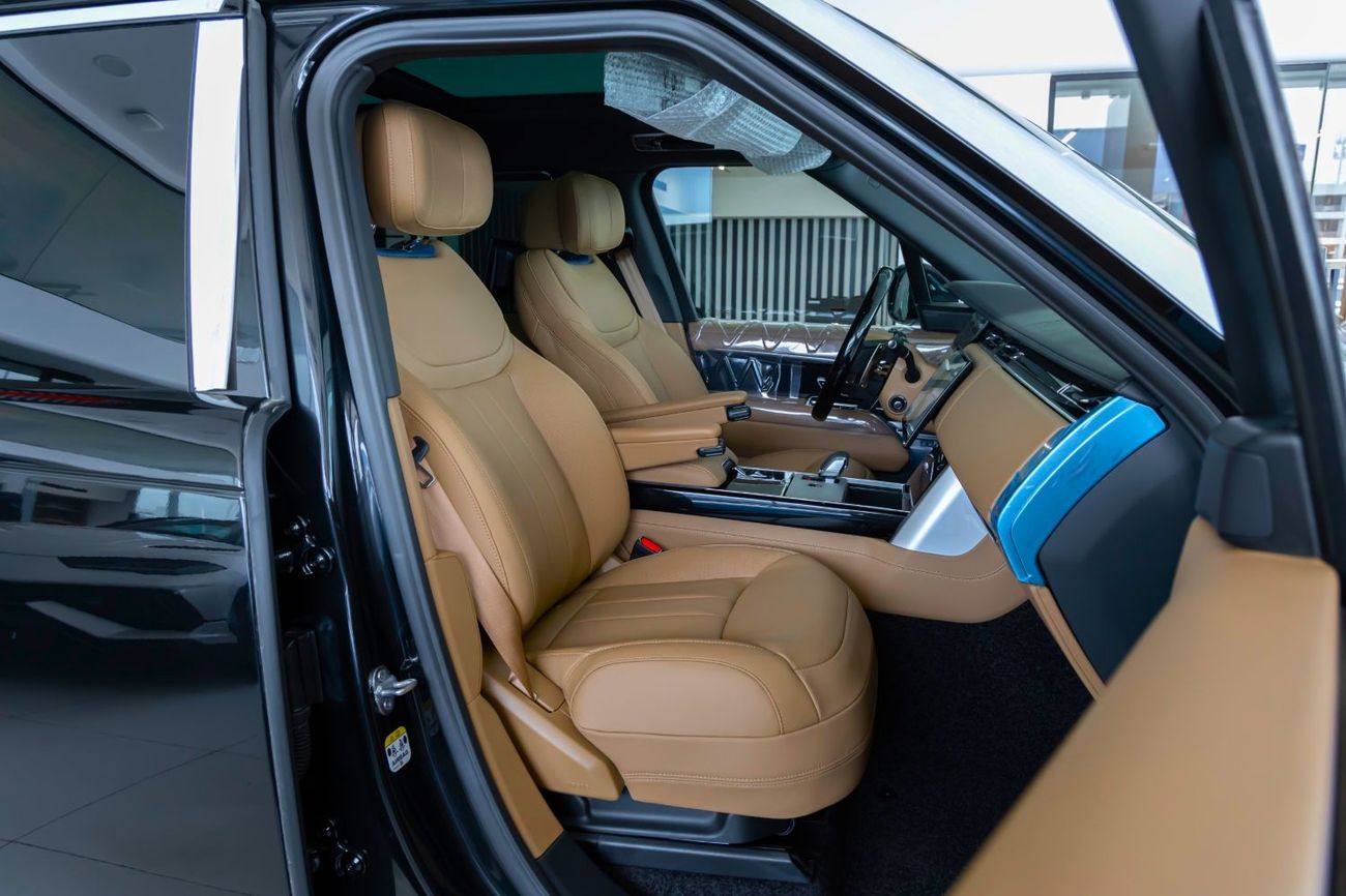 Land Rover Range Rover Range Rover Vogue Autobiography P400 | AWD | V6 | 2026 | GCC Specs