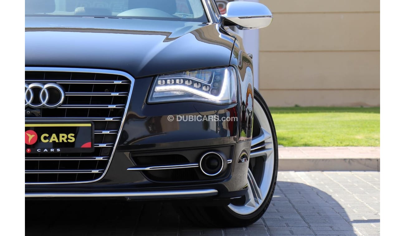 Audi S8 D4