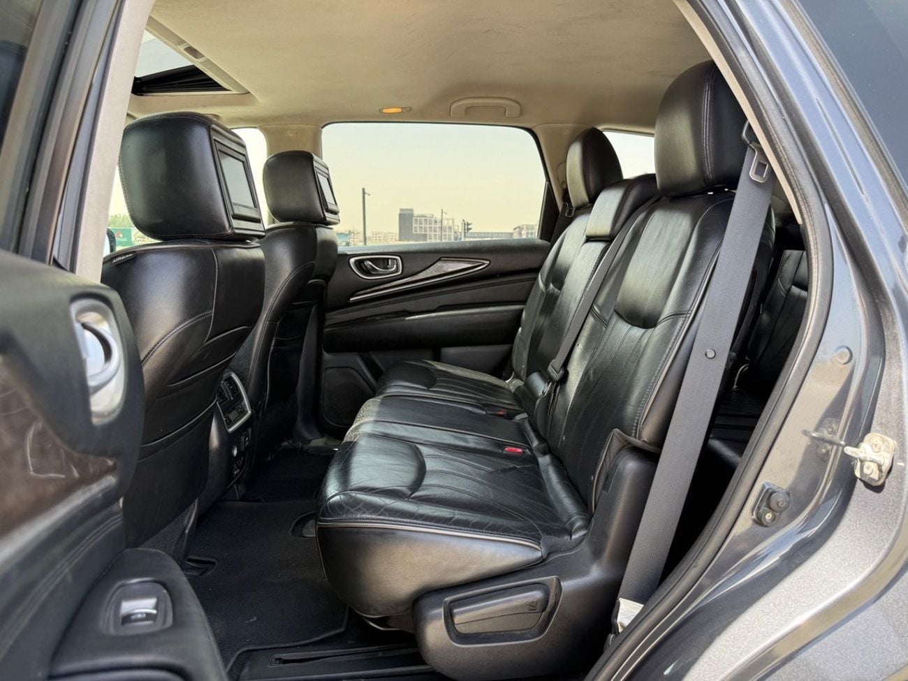 Infiniti JX35 Luxury 3.5L