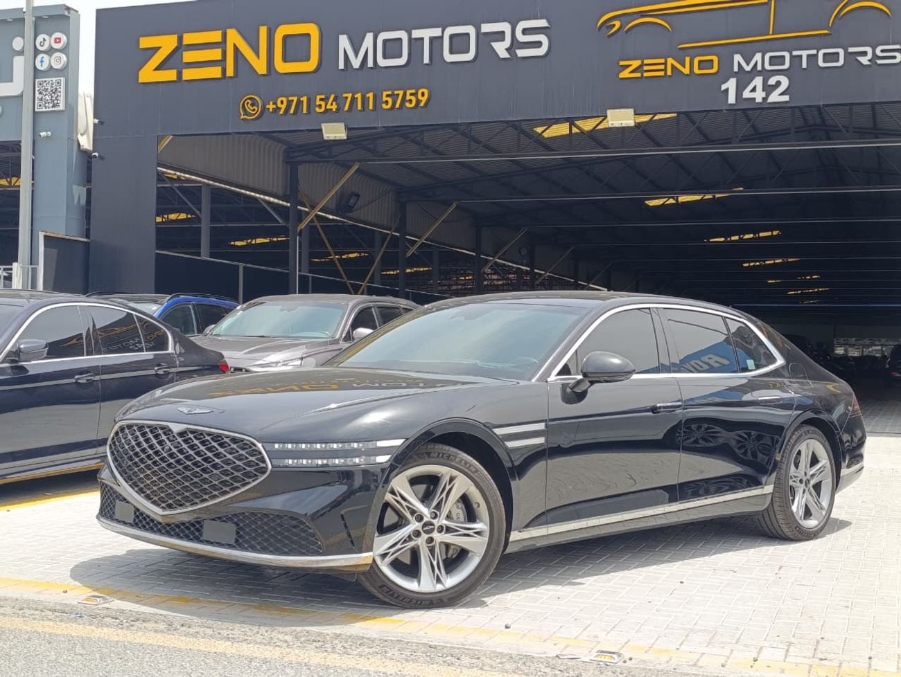 Genesis G90 PLATINUM