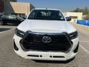 Toyota Hilux SR5 (NON GCC) Hilux 2.4 diesel Full option  Push start GCC