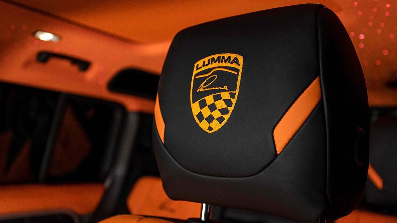 لاند روفر ديفندر | NEGOTIABLE PRICE | 110 P400 X EDITION | LUMMA CLR LD | V6 | FULLY LOADED