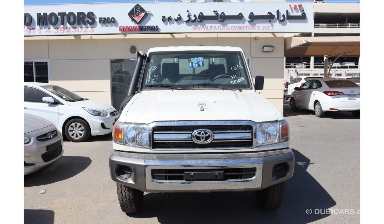 Toyota Land Cruiser Pick Up TOYOTA LAND CRUISER PICKUP GRJ79 4.0L V6 GASOLINE SINGLE CABIN  MANUAL WINDOWS