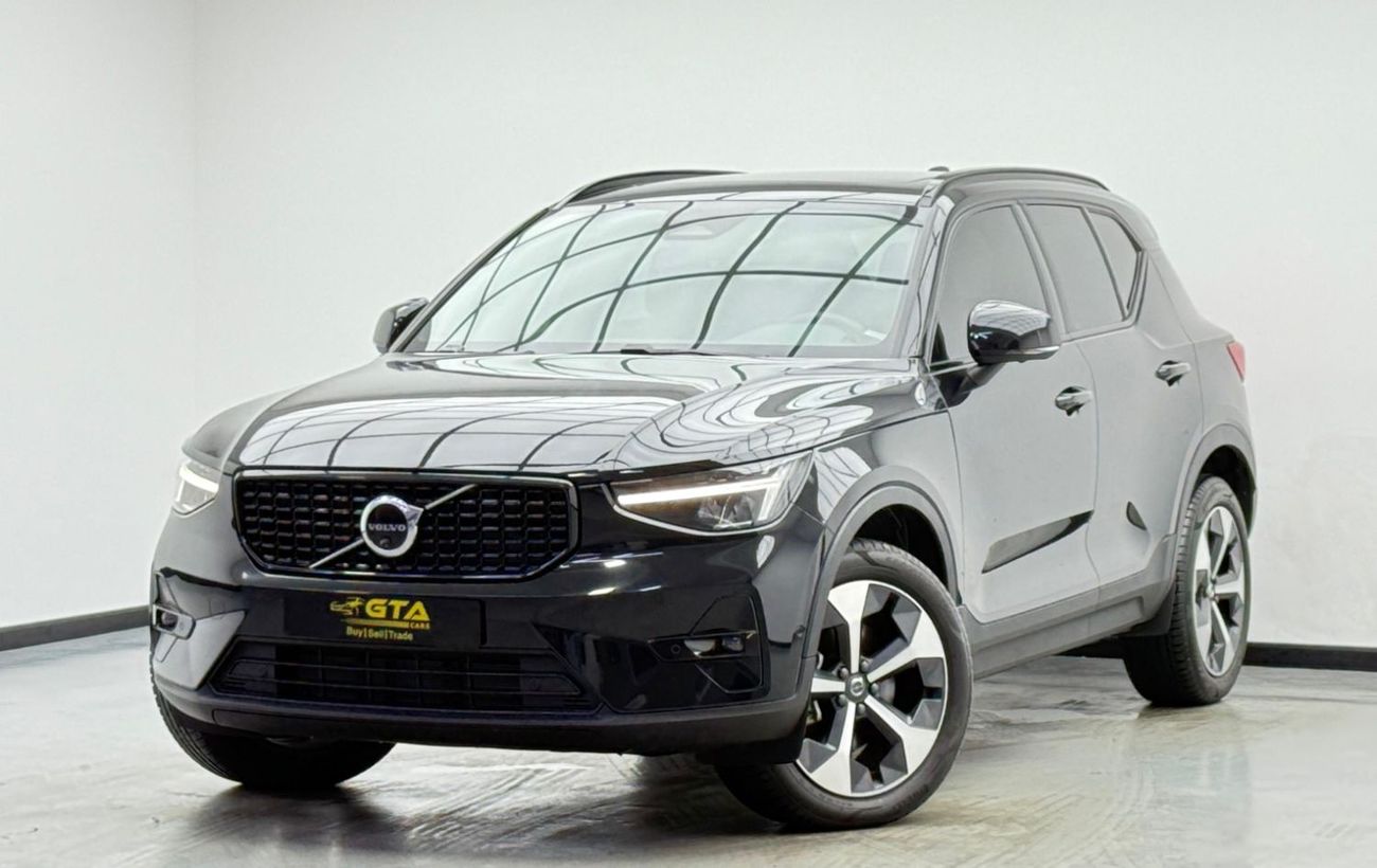Volvo XC40 B4 2024 Volvo XC40 B4, 2027 Volvo Warranty, 2029 Volvo Service Pack, Very Low Km, Fully Loaded, GCC