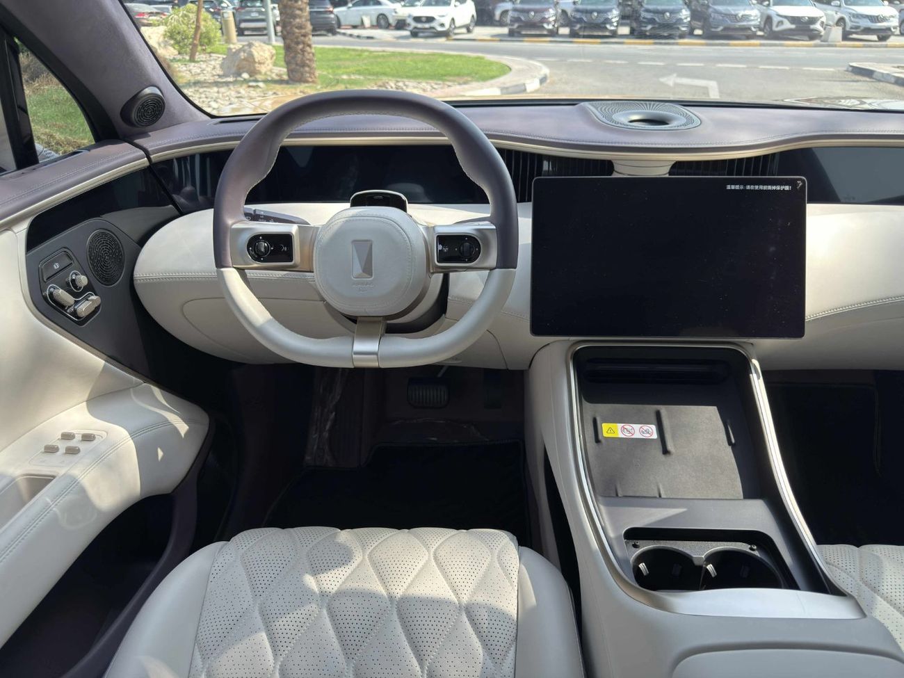 أفاتر 11 Premium AWD