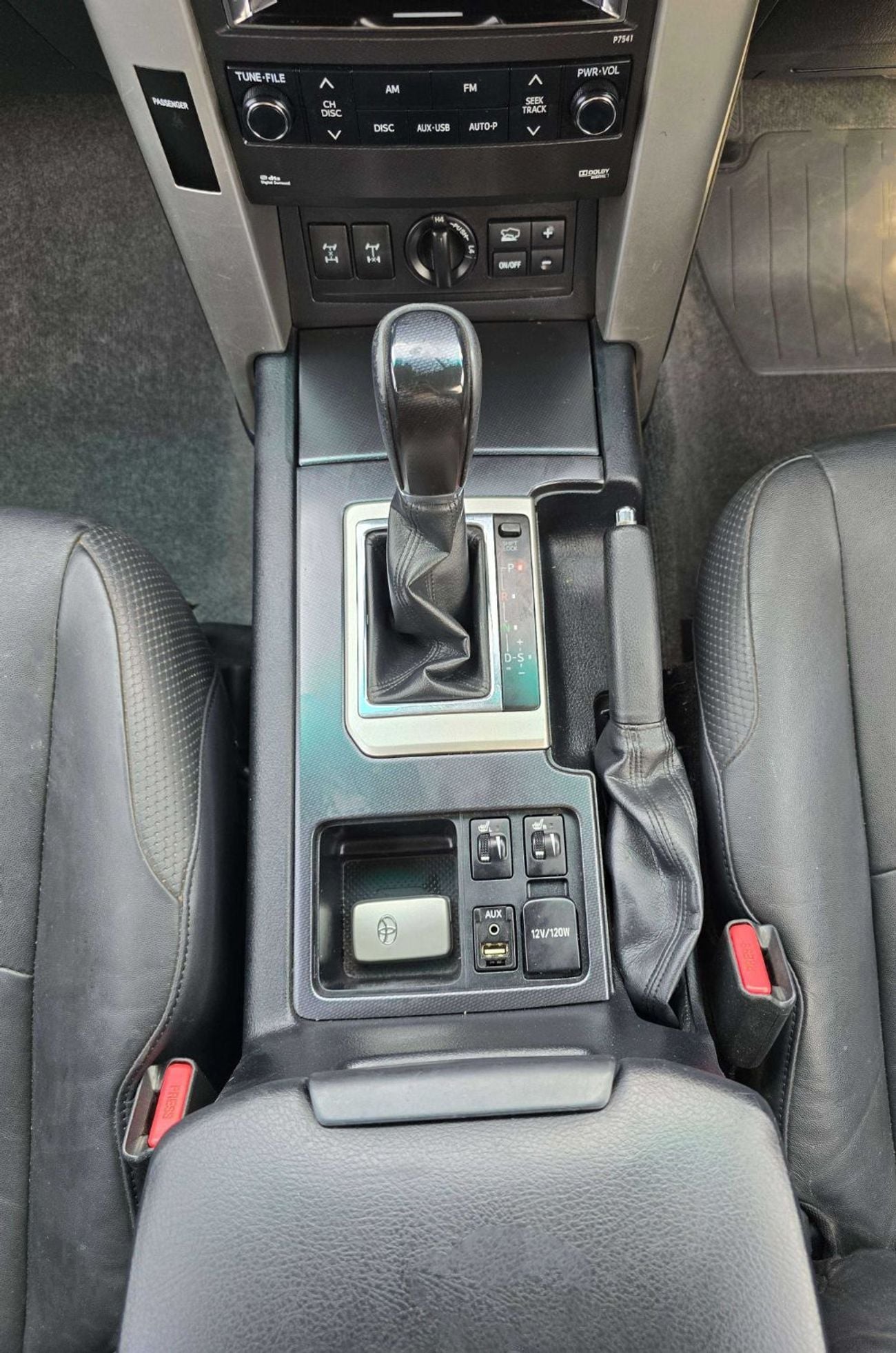 Toyota Prado 4x4 Diesel 3.0L Right Hand Drive (Export Only)