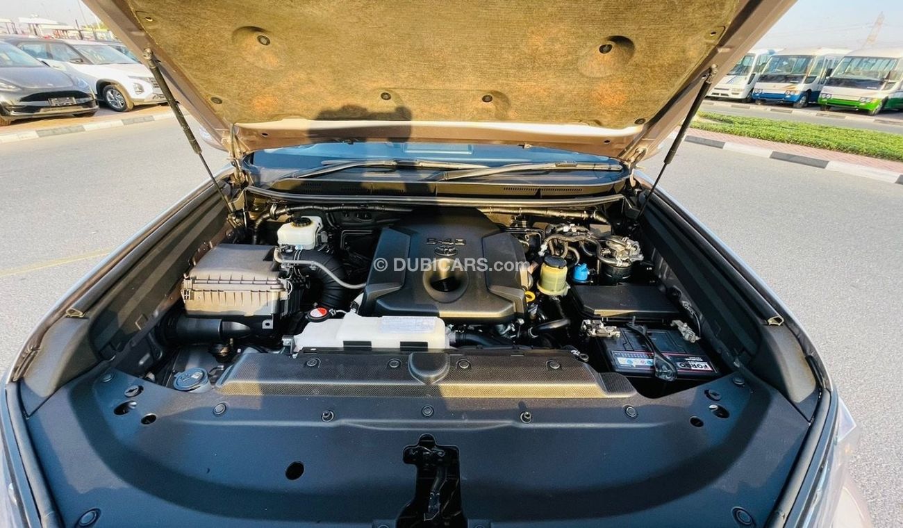 Toyota Prado 04/2016 Bronze 2.8L Diesel 4WD FRESH JAPAN IMPORT Premium Bruno Interior Sunroof Premium Condition