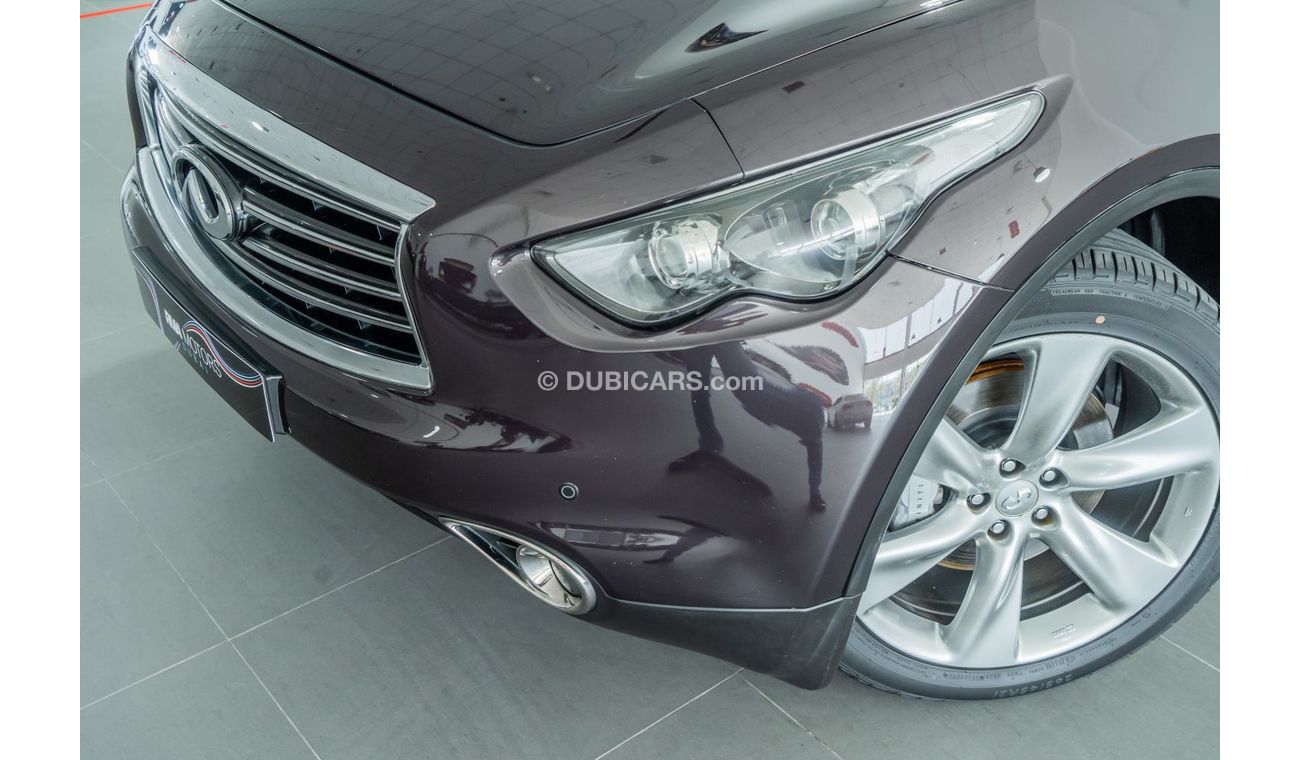 Infiniti QX70 2016 Infiniti QX70S 5.0L V8 Full Option / Full-Service History