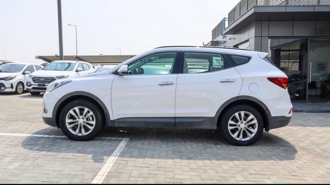 Hyundai Santa Fe Base 3.5L