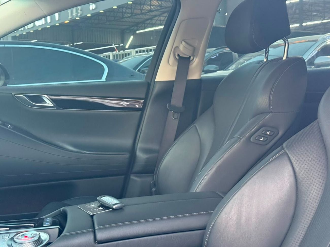 جينيسس G80 PRESTIGE
