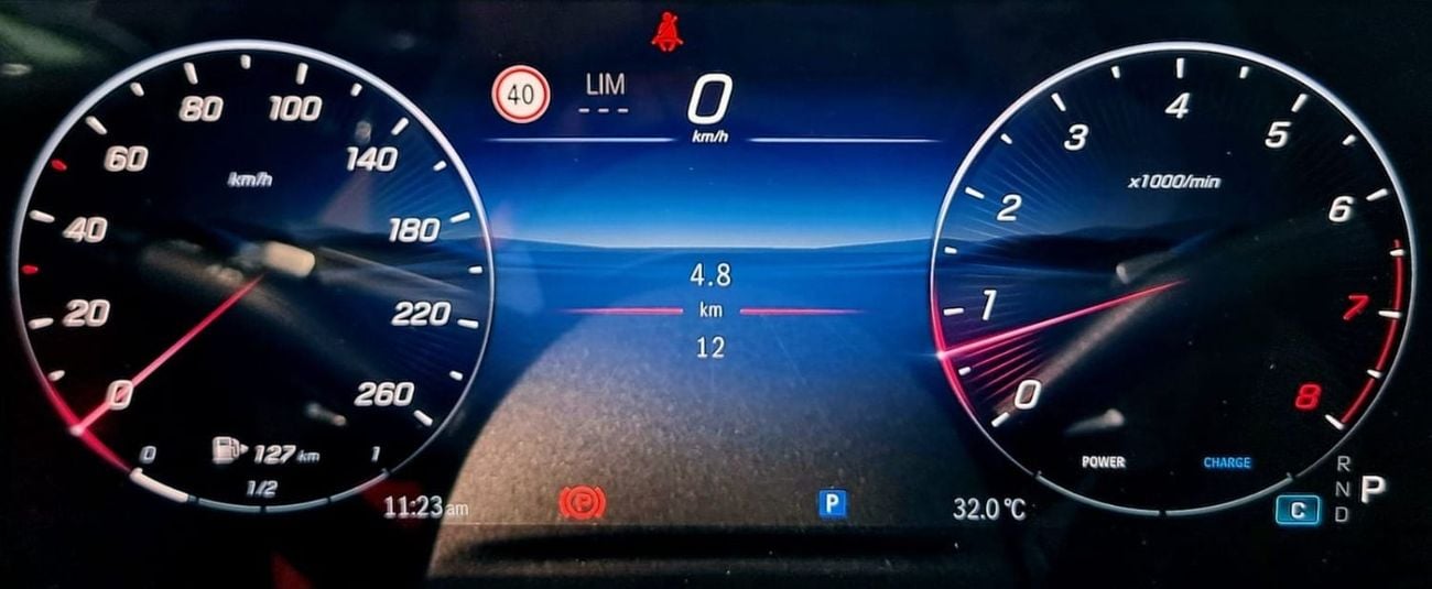 مرسيدس بنز CLE 200 كابريوليه AMG Convertible 5 Years Warranty 2024 GCC