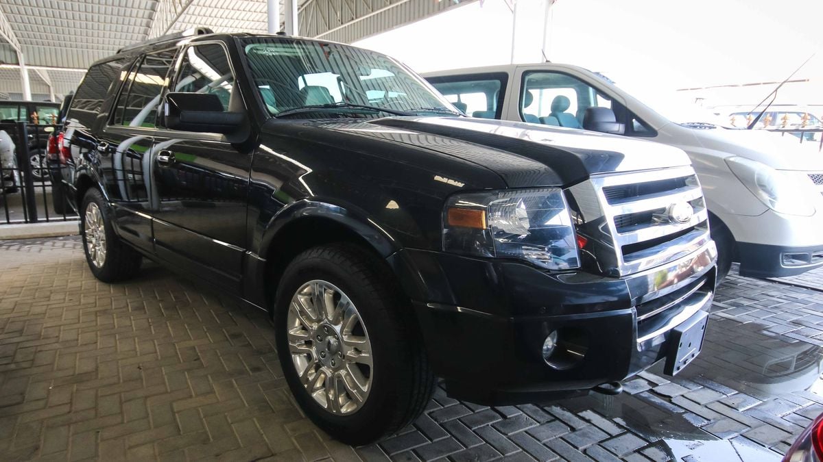 Ford Expedition Limited for sale: AED 60,000. Black, 2013