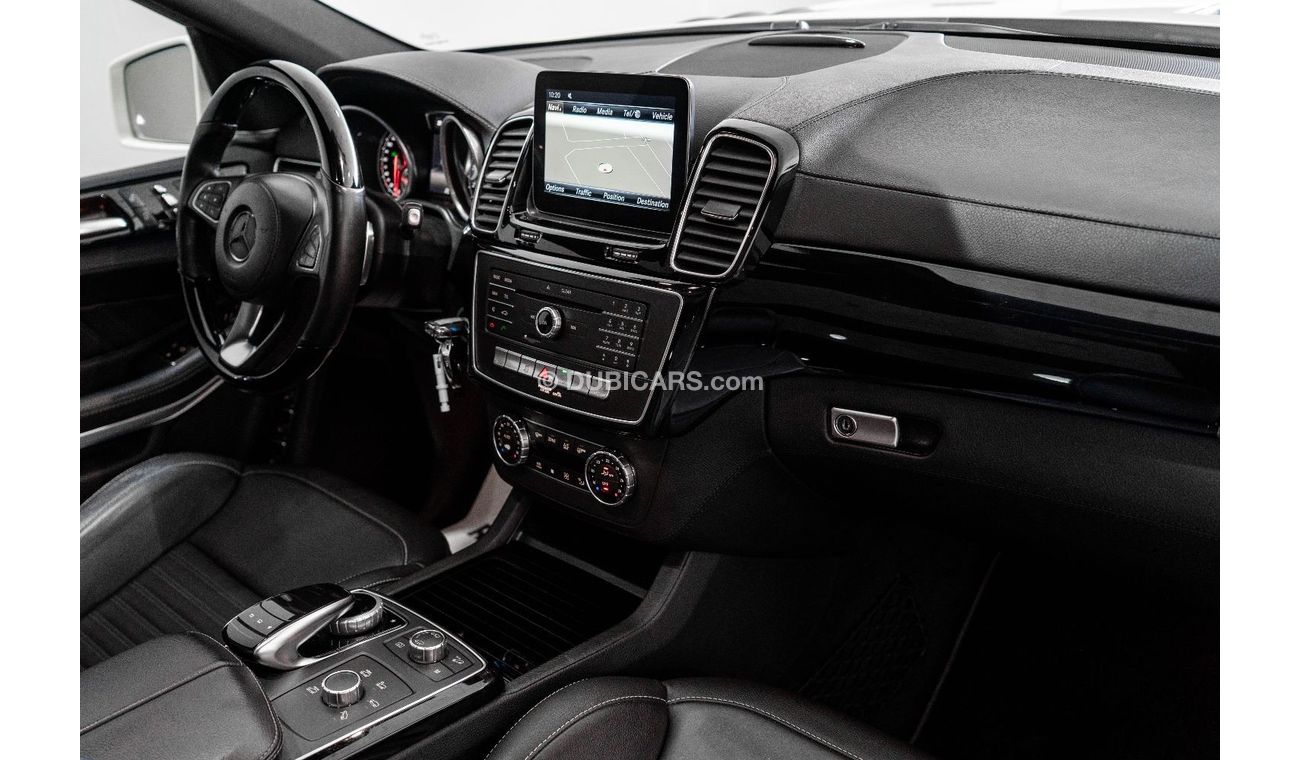 Mercedes-Benz GLS 500 Std 2016 Mercedes Benz GLS500 4MATIC / Full-Service History / Extended Warranty and Service Plan