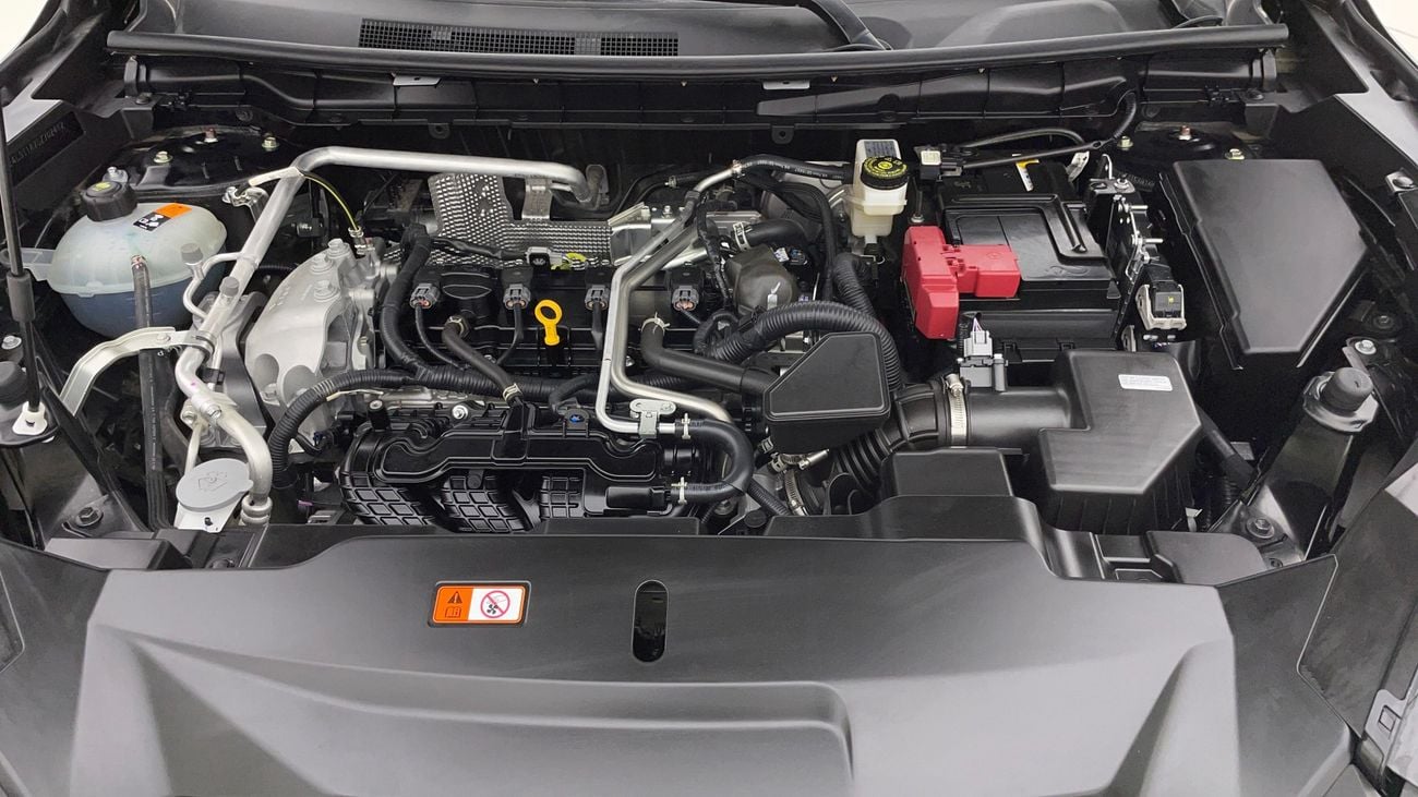 ميتسوبيشي آوتلاندر MIDLINE WITH SUNROOF 2.5 | بدون دفعة مقدمة | اختبار القيادة في المنزل