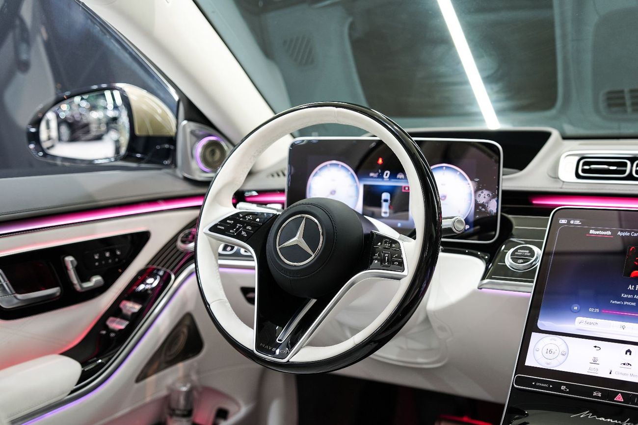 Mercedes Maybach S680 Maybach 2024 Maybach S680, Two-Tone, BRAND NEW, Manufaktur Exclusive Interior, Executive Rear Seat Pack Plus