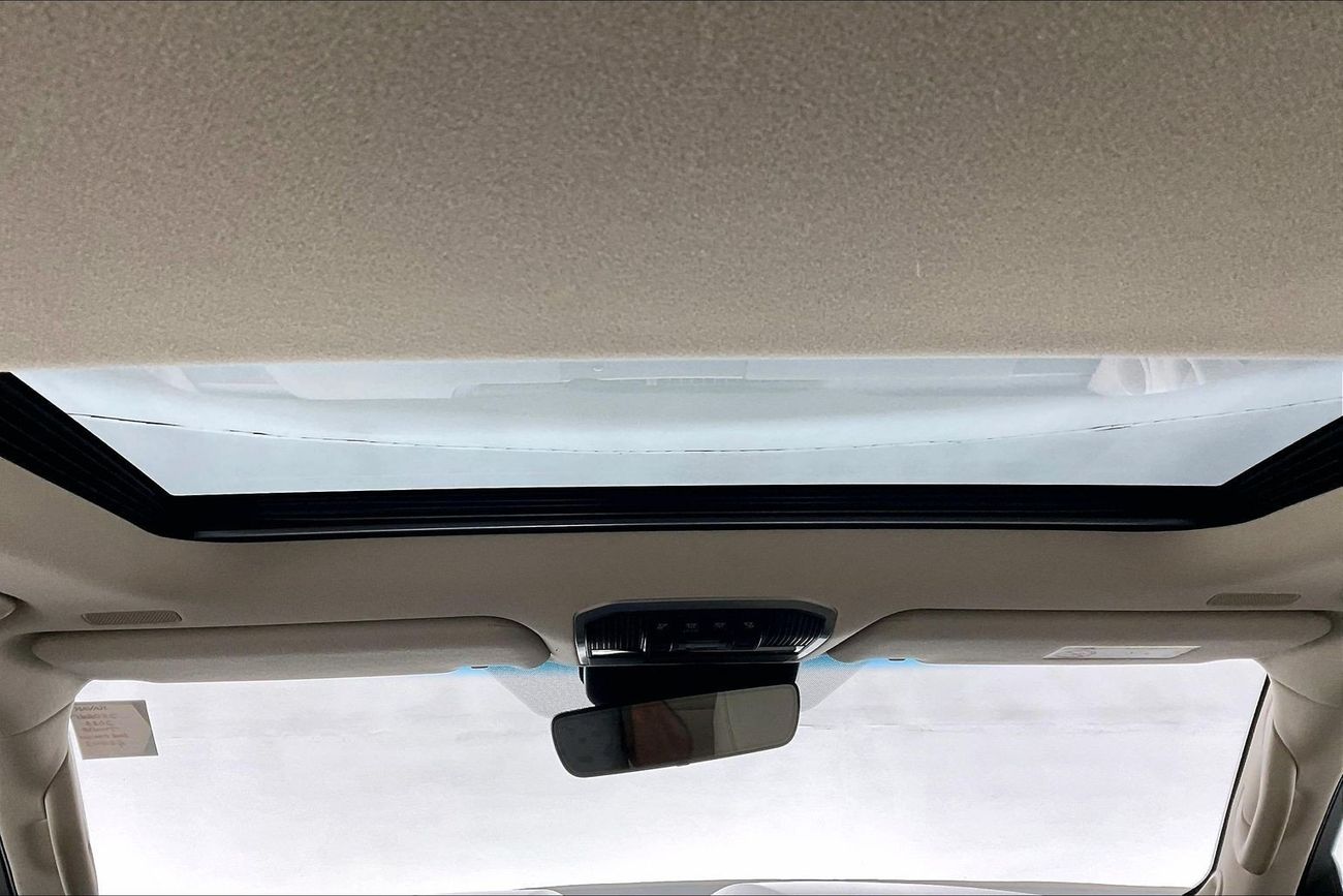 تويوتا لاند كروزر GXR | شامل الضمان | 0 ﺪﻔﻋﺓ ﺃﻮﻟﻯ