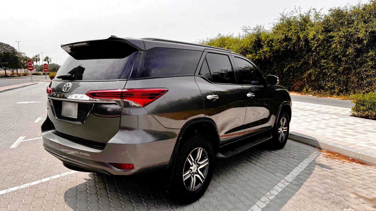 Toyota Fortuner EXR 2.7L 4WD