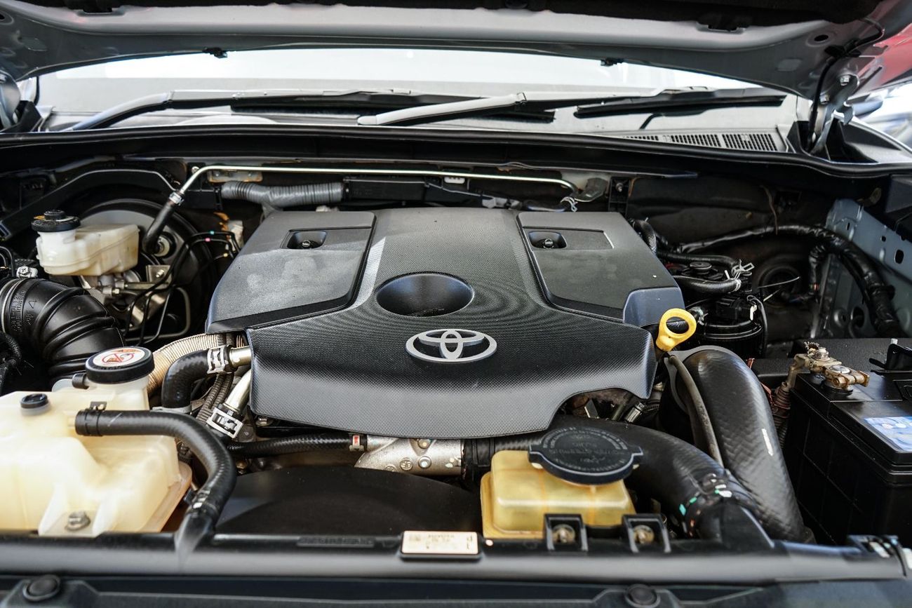 تويوتا هيلوكس Export Toyota Hilux / revo Pick-up double cabin Pack ...The Toyota Hilux is a globally popular, toug