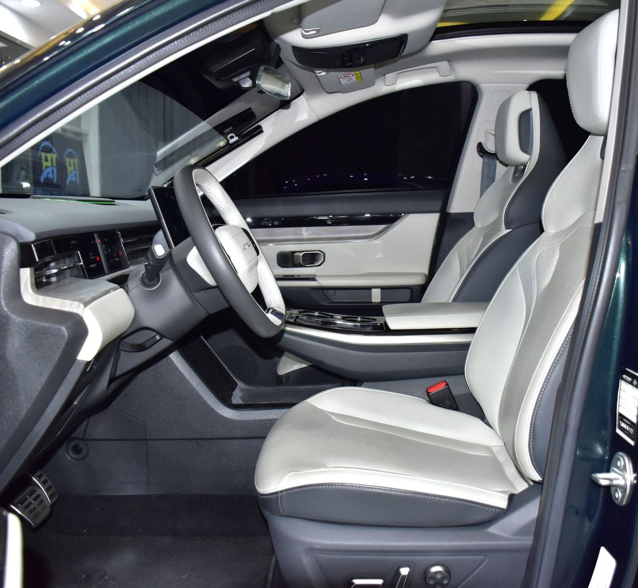 جيتور داشينج LUXURY EXCELLENT DEAL for our Jetour Dashing 1.6L ( 2024 Model ) in Green Color GCC Specs