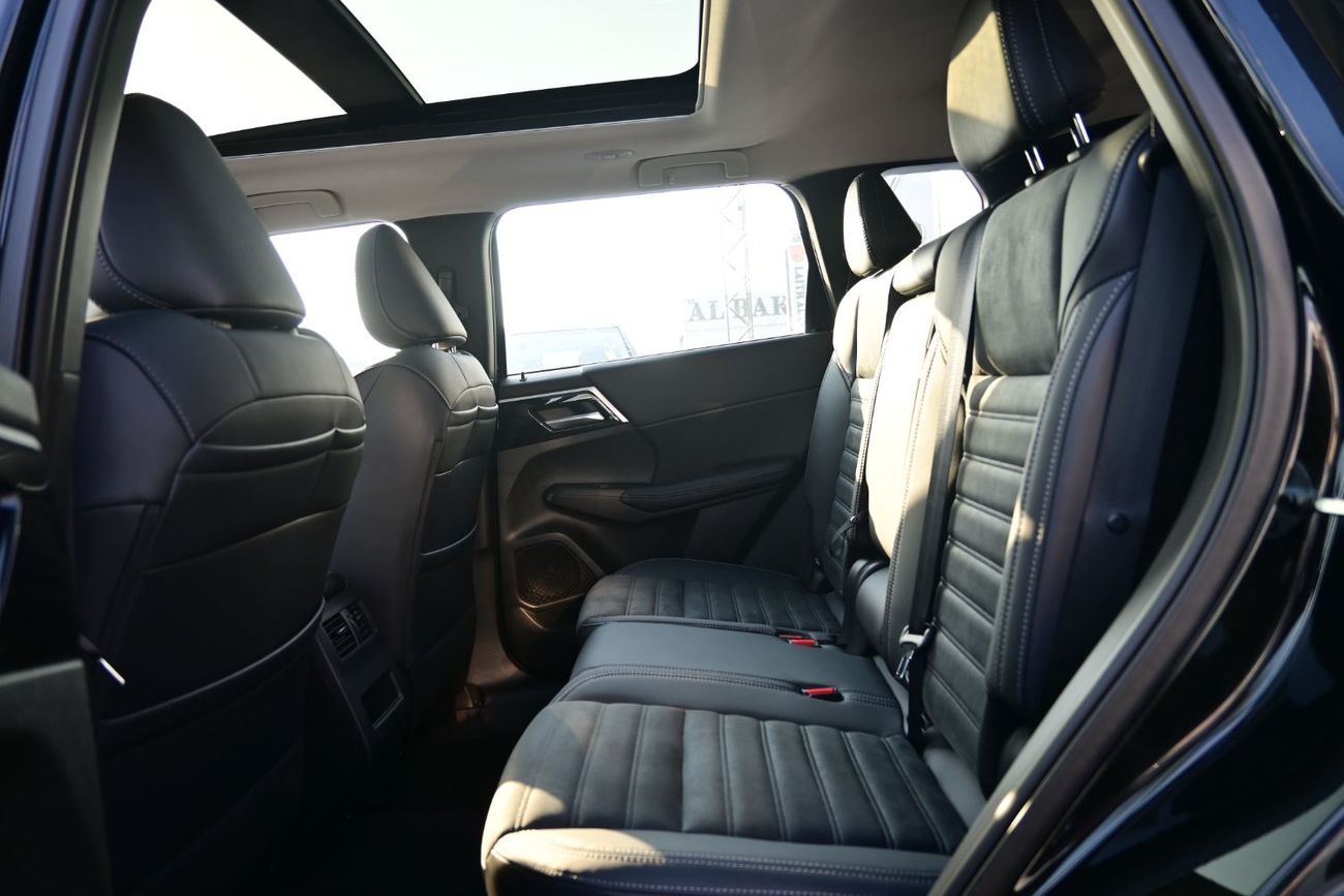 Mitsubishi Outlander Mitsubishi Outlander Hi-Line Plus 2.5L Petrol 4WD, Model 2025, Color Black