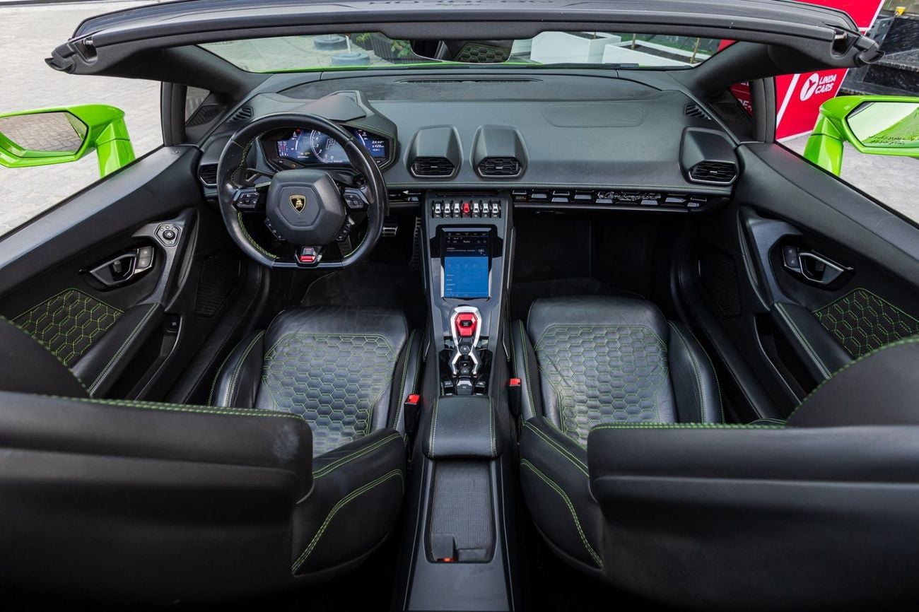 Lamborghini Huracan 2022 Lamborghini Huracán Evo Spyder GCC