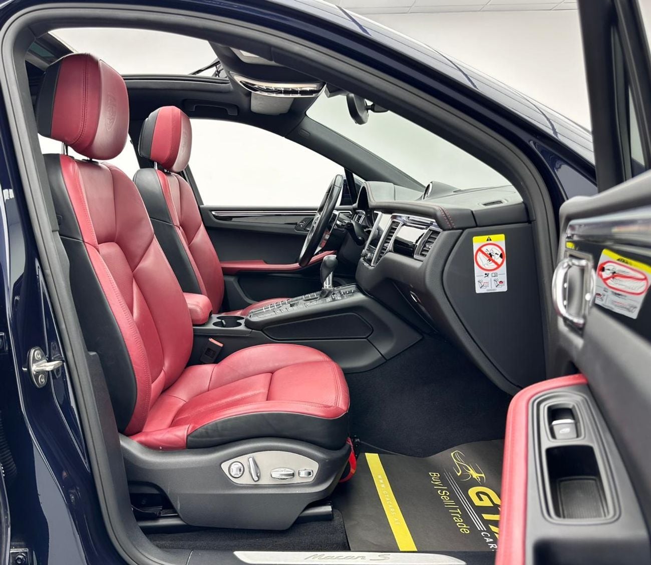 Porsche Macan S 3.0L (340 HP) 2018 Porsche Macan S, Porsche Full Service History, GC