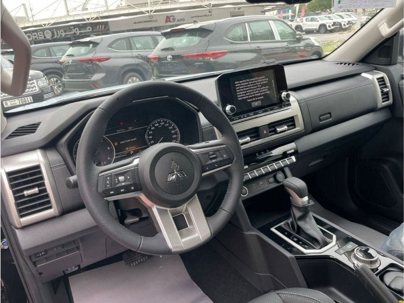 ميتسوبيشي L200 GL SPORTERO 20204 FULL OPTION DIESEL